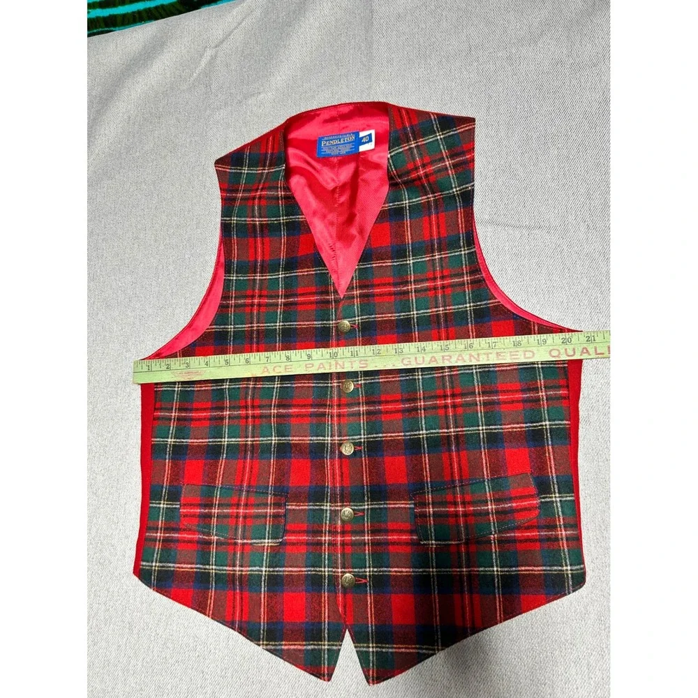 Pendleton Vest Mens 40 Red Plaid Virgin Wool Button Down Front V Neck USA Made